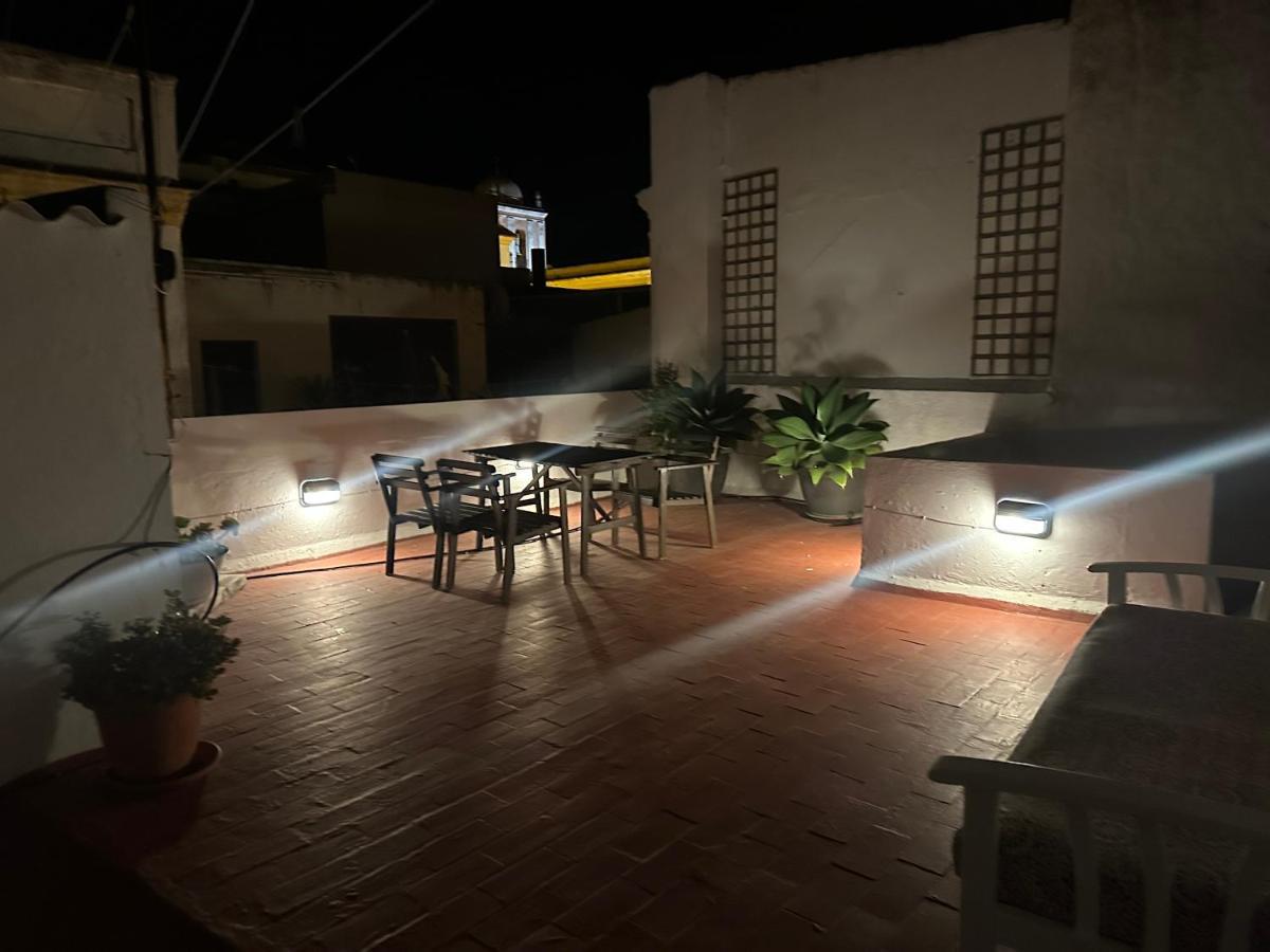 Apartment In Old Town With Roof Terrace And Fibre, Tarifa Exterior photo
