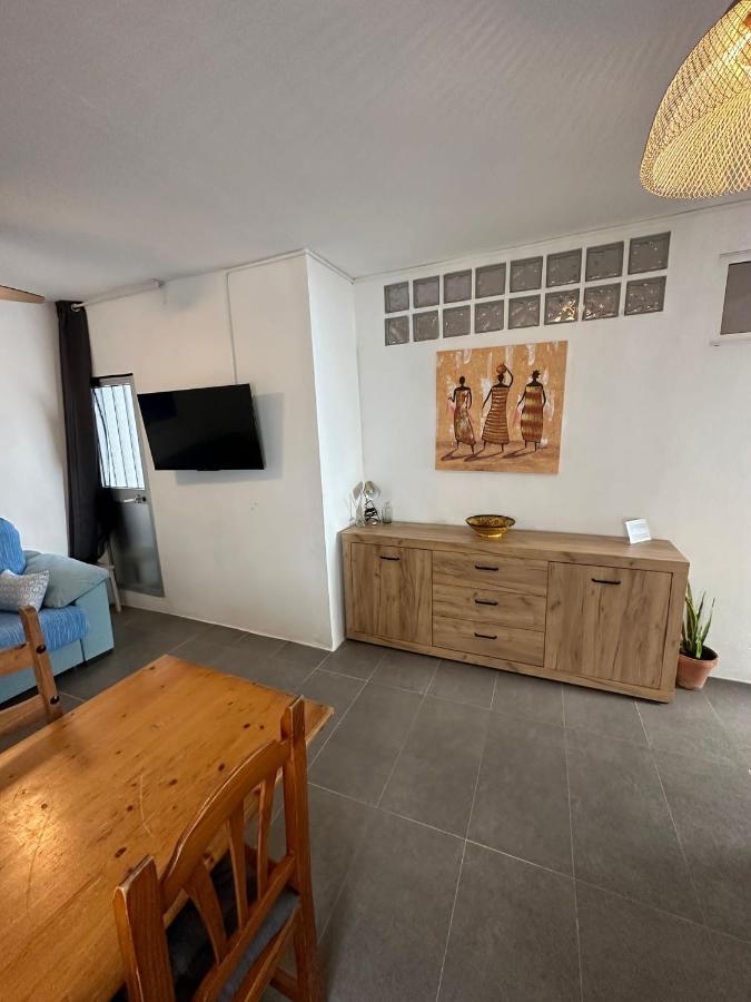 Apartment In Old Town With Roof Terrace And Fibre, Tarifa Exterior photo