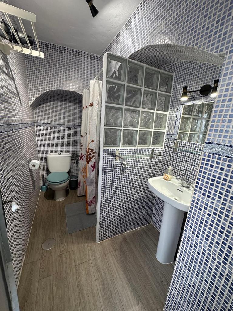 Apartment In Old Town With Roof Terrace And Fibre, Tarifa Exterior photo