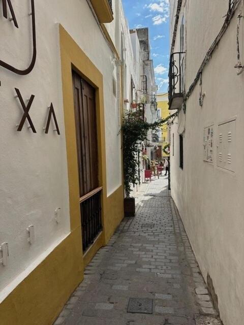 Apartment In Old Town With Roof Terrace And Fibre, Tarifa Exterior photo