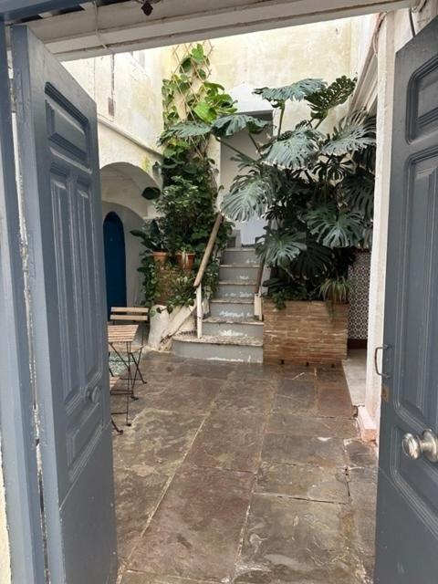 Apartment In Old Town With Roof Terrace And Fibre, Tarifa Exterior photo